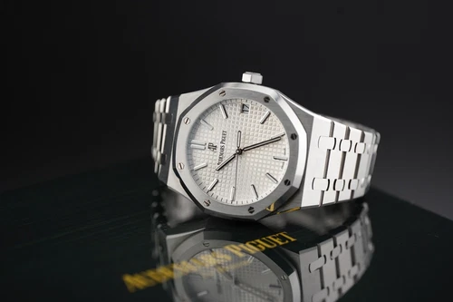 Audemars Piguet Royal Oak ref. 15500ST in acciaio